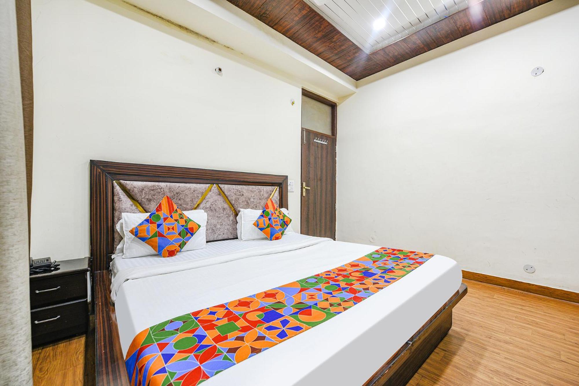 Hotel Royal Inn Chandīgarh Exterior foto